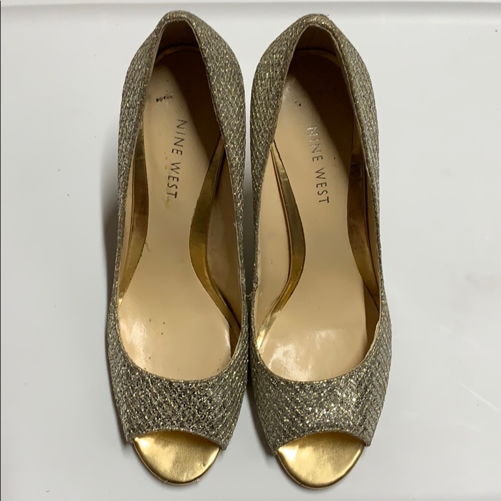 Nine West “Sorbet” peep toe pump silver gold 6